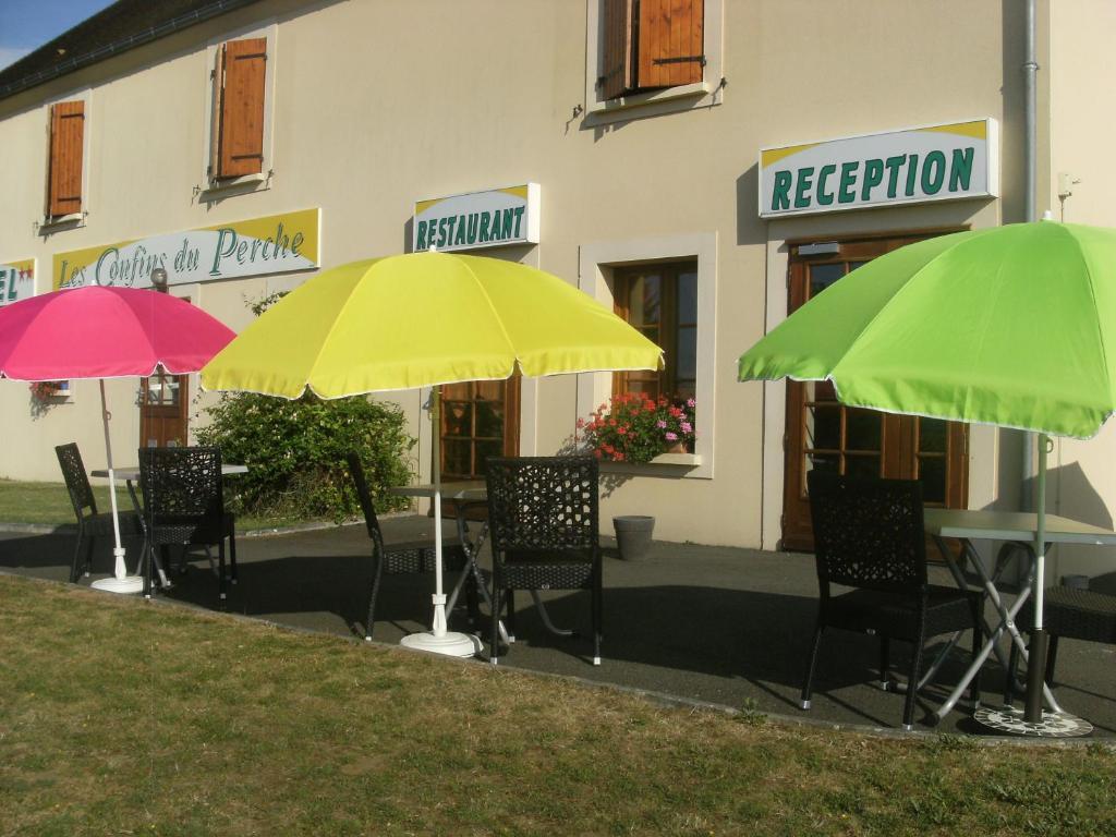 Hotel Les Confins Du Perche Tuffé Exterior foto